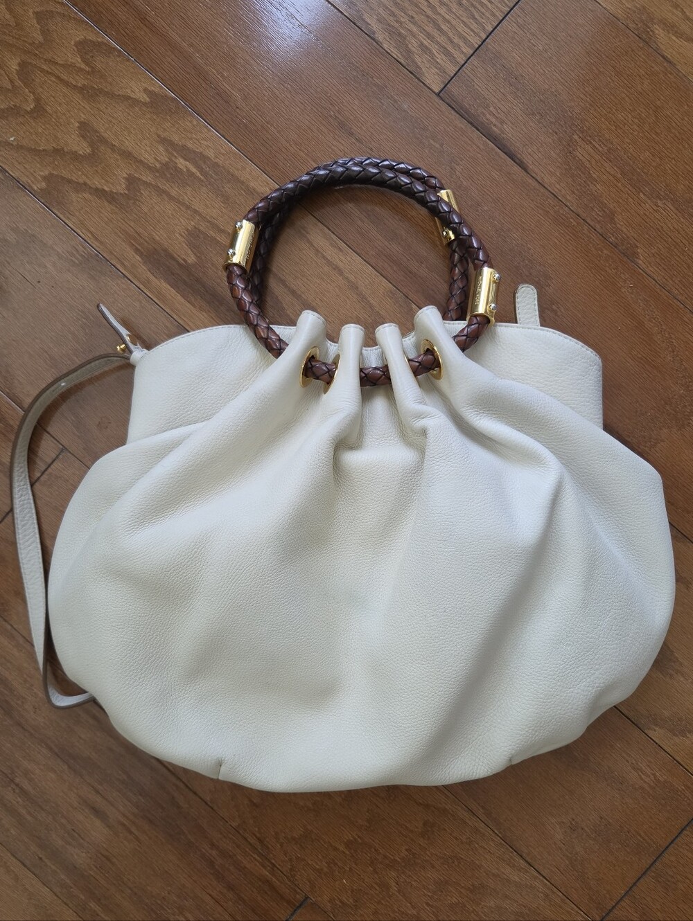 Michael Kors Skorpios Ring Tote Cream Leather Slouchy Shoulder Bag